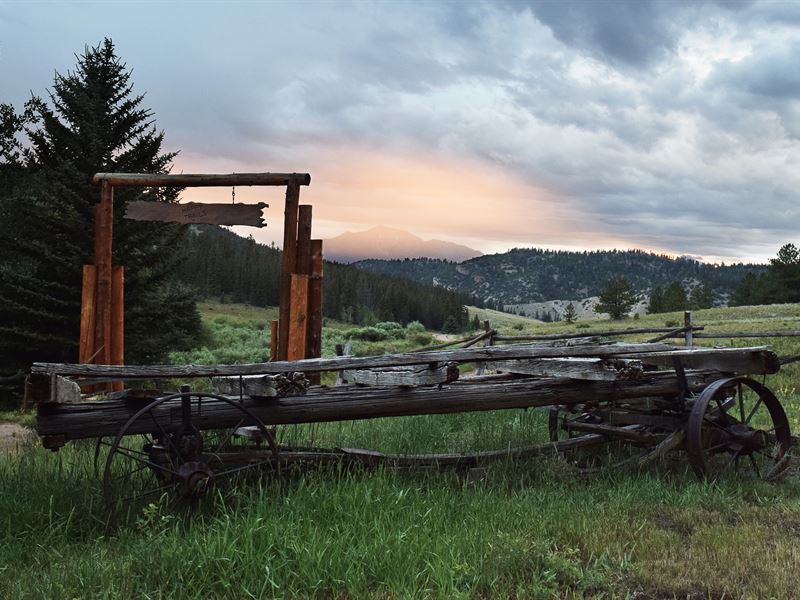 Elk Mountain Ranch : Buena Vista : Chaffee County : Colorado