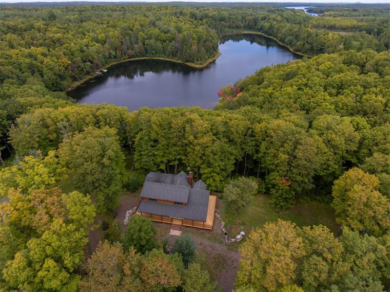 Etna Lake Home on 15 Ac, Farm for Sale in Wisconsin, 333226 FARMFLIP