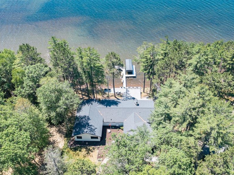 Fence Lake Trophy Property, Farm for Sale in Wisconsin, 333243 FARMFLIP