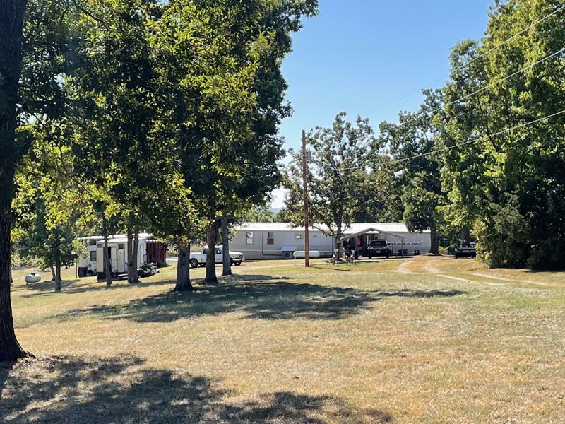 19 Acre Hobby Farm Home Highway Farm for Sale in Stover,