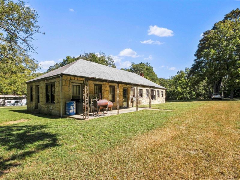 Rv Park On Norfork Lake, Farm for Sale in Missouri, 334247 FARMFLIP