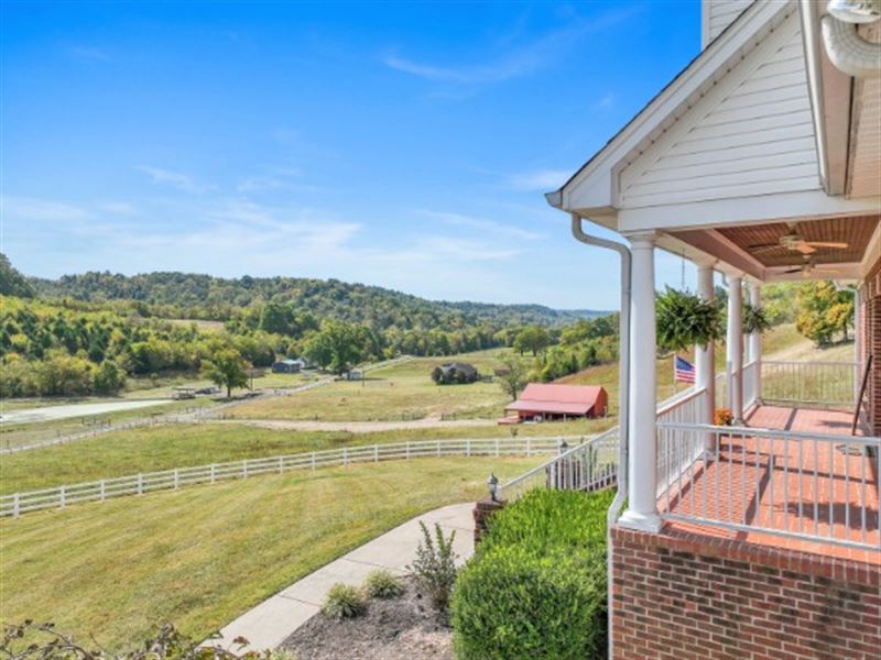 Breathtaking Farm with Pool, Shop : Petersburg : Marshall County : Tennessee