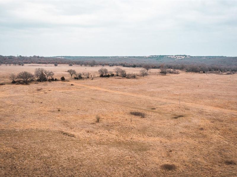 Chautauqua Hills Farm & Hunt, Trac : Sedan : Chautauqua County : Kansas