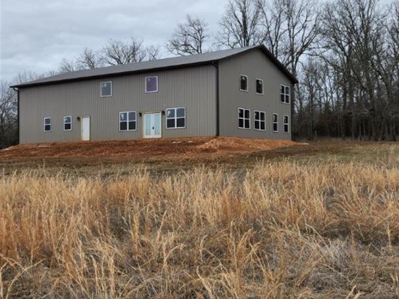 Beautiful Farm with Shop House : Norwood : Douglas County : Missouri
