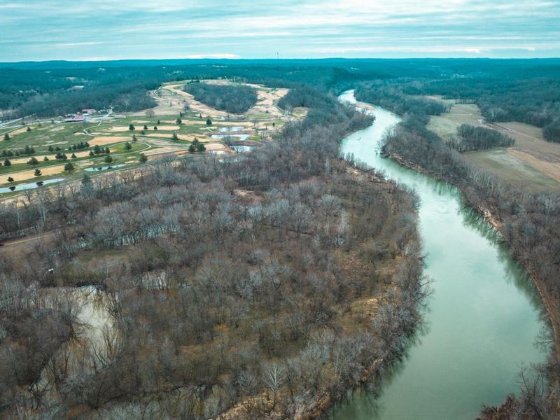 Meramec River Retreat : Saint Clair : Franklin County : Missouri