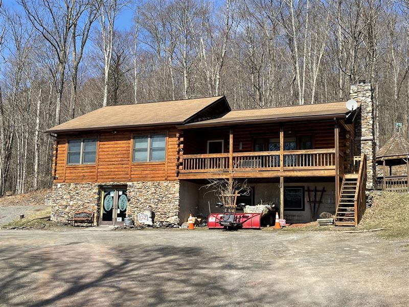 The Moonshine Ranch, Wayne County : Equinunk : Wayne County : Pennsylvania