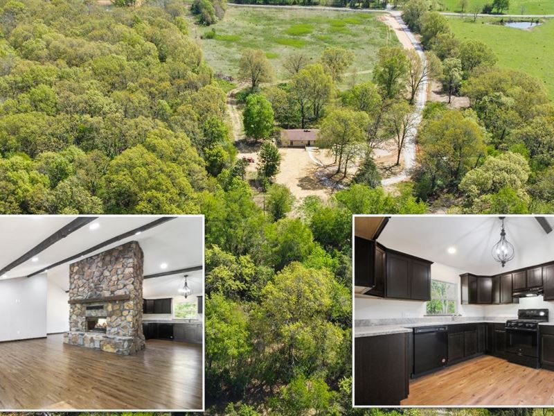 Spacious Country Home on 18 Acres : West Plains : Howell County : Missouri