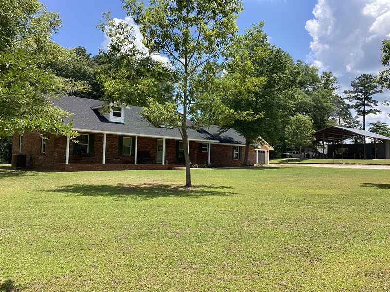Stricklin Rd House and 5 Acres : Brantley : Crenshaw County : Alabama
