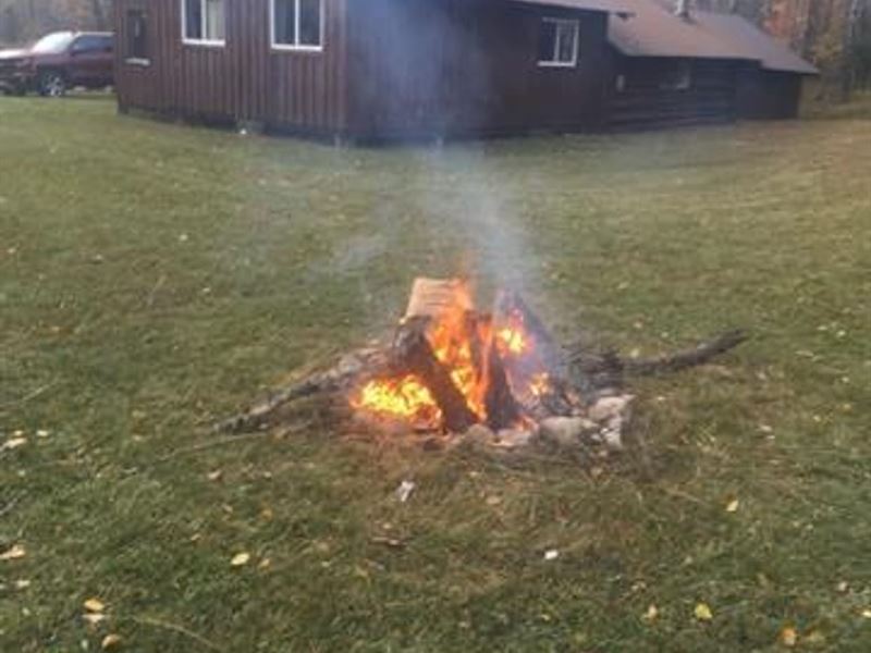 200 Acre Prime Recreation 50116 : Arnold : Marquette County : Michigan