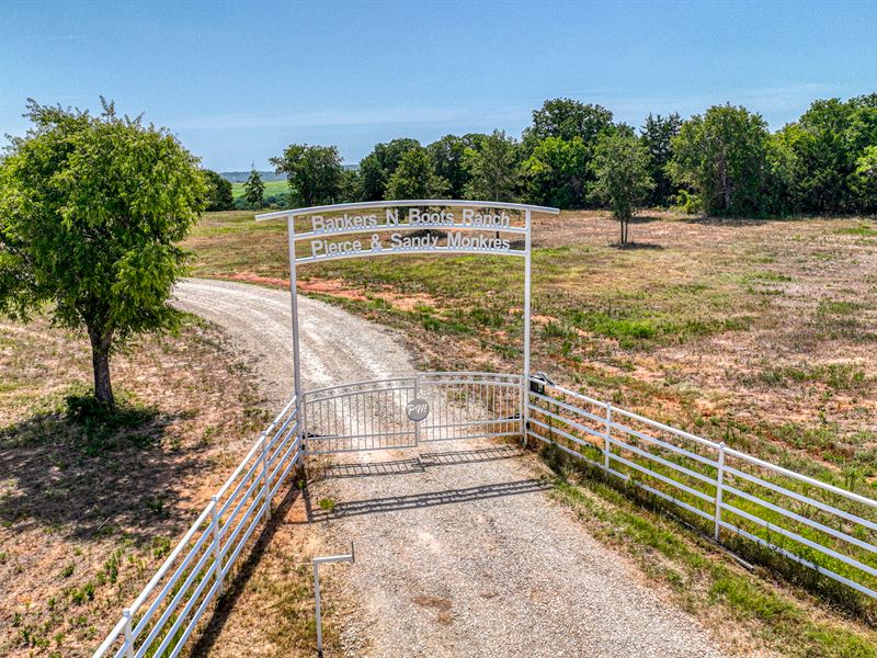 Bankers N Boots Ranch : Saint Jo : Cooke County : Texas