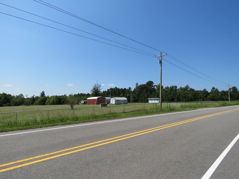 Multi Use Property for Sale : Nakina : Columbus County : North Carolina