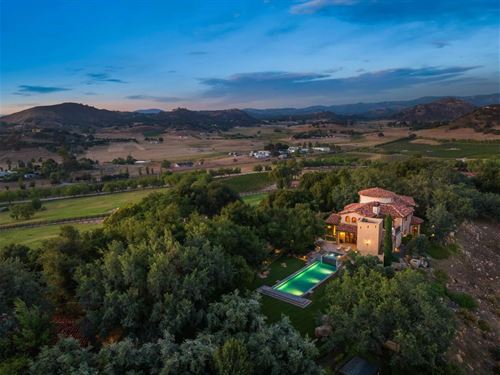 Ballena Vista Farm : Ramona : San Diego County : California