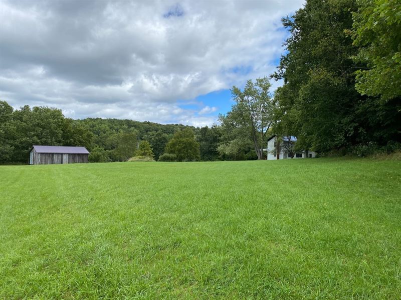 Brickell Road Farm : Glen Campbell : Indiana County : Pennsylvania