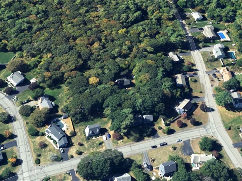 1028K Sqft in Bridgewater, MA : Bridgewater : Plymouth County : Massachusetts