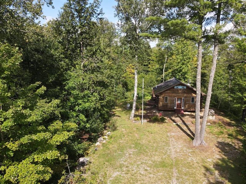 Classic Maine Log Cabin on 157 Acre : Chesterville : Franklin County : Maine
