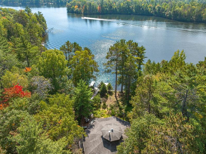 Manitowish Chain Home : Manitowish Waters : Vilas County : Wisconsin