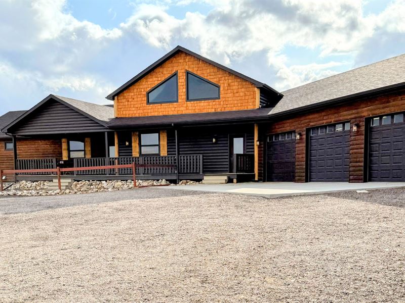 67 Cowboy Way : Laramie : Albany County : Wyoming