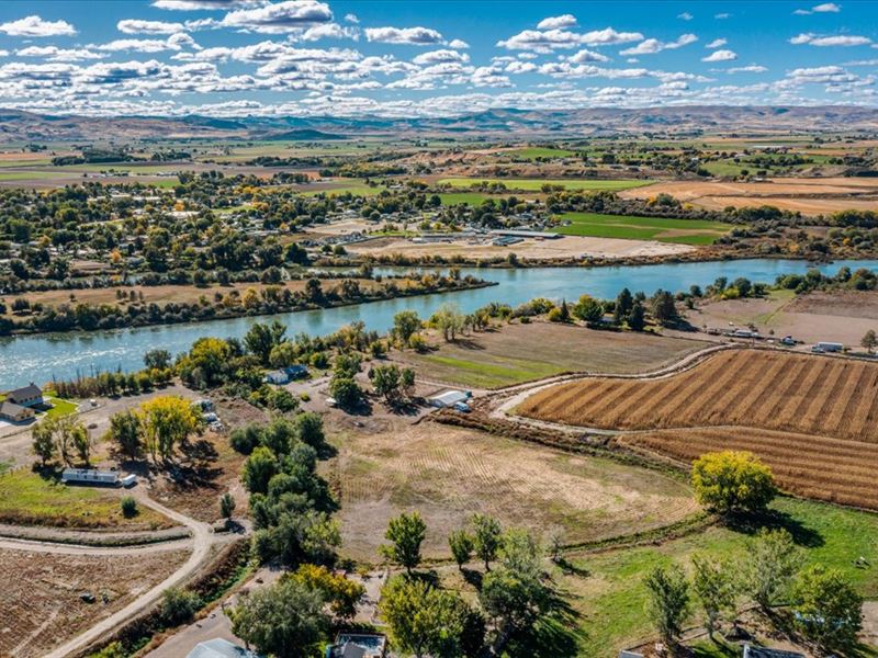 Snake River Shore Property : Wilder : Canyon County : Idaho