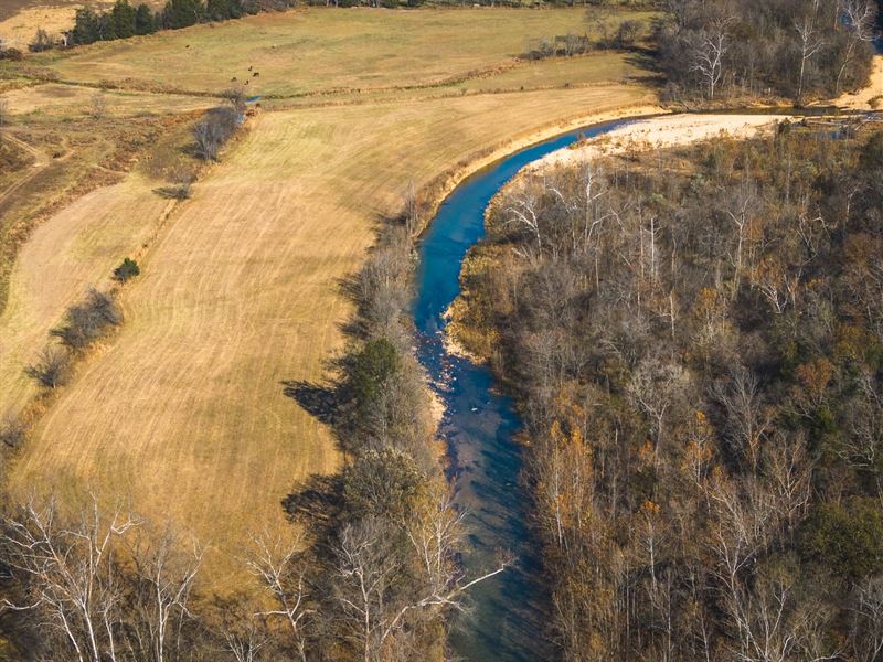 Oakwind Farm on The Plattin Creek : Festus : Jefferson County : Missouri