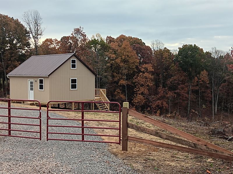 Overlook Cabin at Huston Hills : Radcliff : Vinton County : Ohio