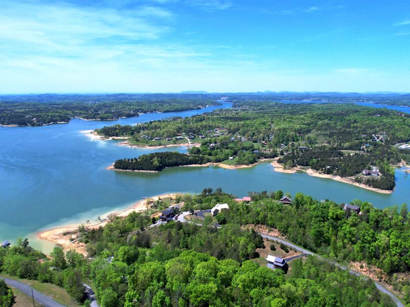 Unrestricted Douglas Lake Acreage, Farm for Sale by Owner in Tennessee