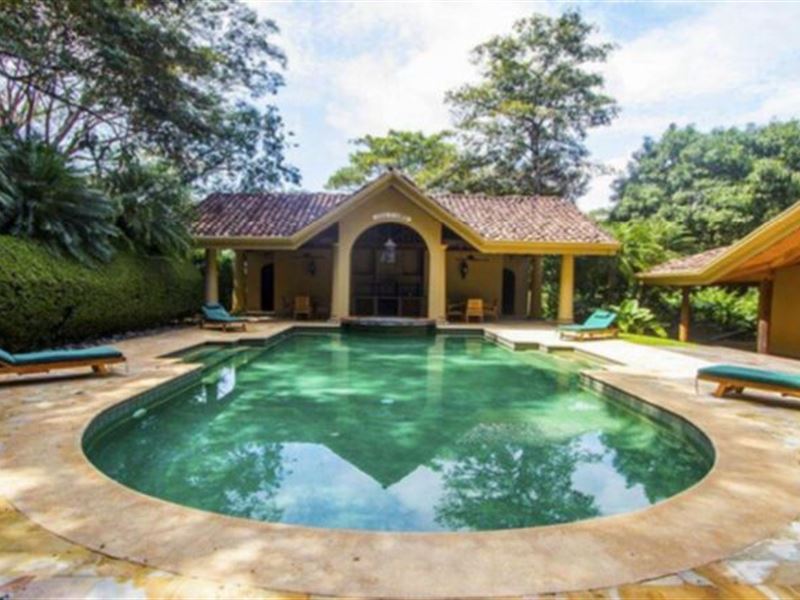 Beautiful Property with House : Orotina : Costa Rica