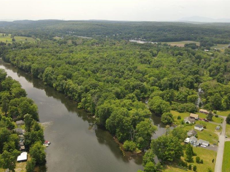 Hudson Valley Waterfront Estate, Farm for Sale by Owner in New York