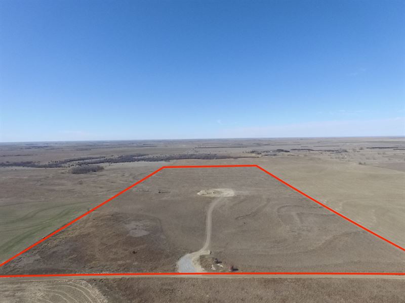 Graham County 79, Farm for Sale in Kansas, 369086 FARMFLIP