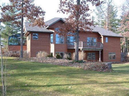 Outstanding Executive Retreat : Wellston : Manistee County : Michigan