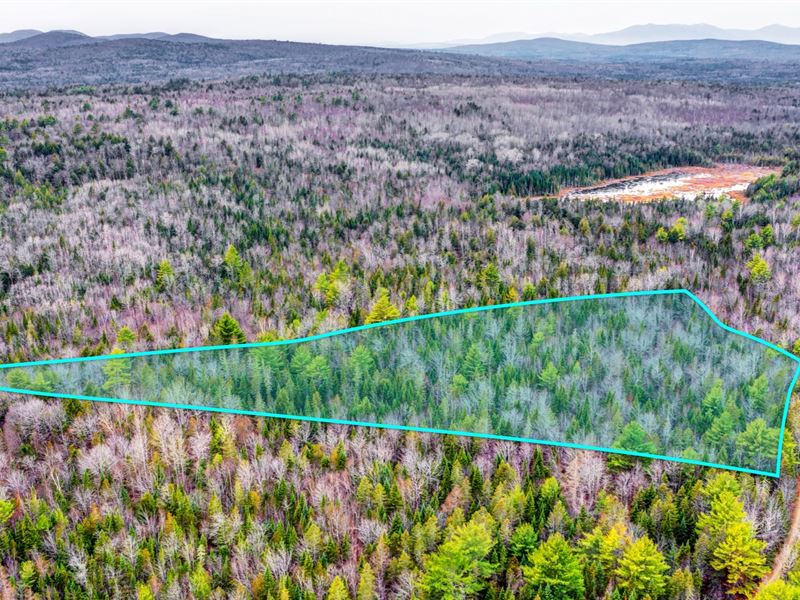 11 Ac with Road Near Kennebec River : Anson : Somerset County : Maine