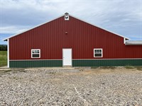 Under Contract, Tyson Breeder Farm : Clarksville : Johnson County : Arkansas