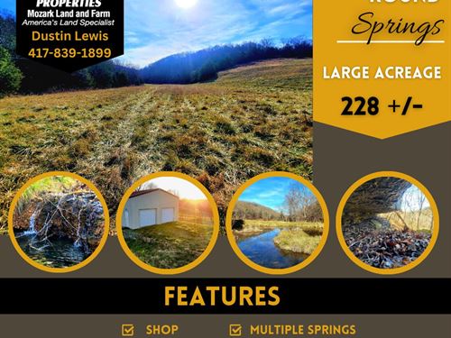 Beauty in The Hills & Year Round Sp : Reeds Spring : Stone County : Missouri