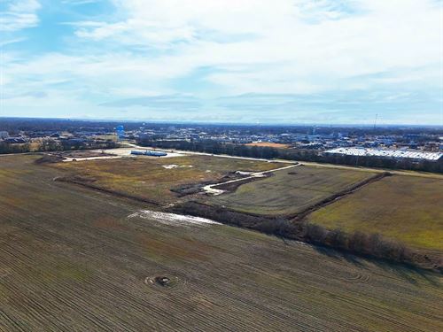 60 Acres In The Industrial Park : Cleveland : Bolivar County : Mississippi