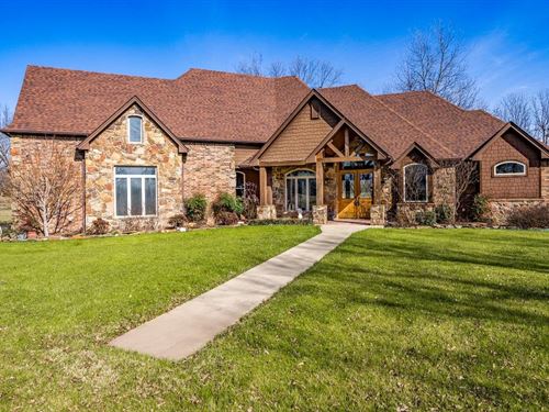 Country Elegance On 42.10 Ac : Hugo : Choctaw County : Oklahoma