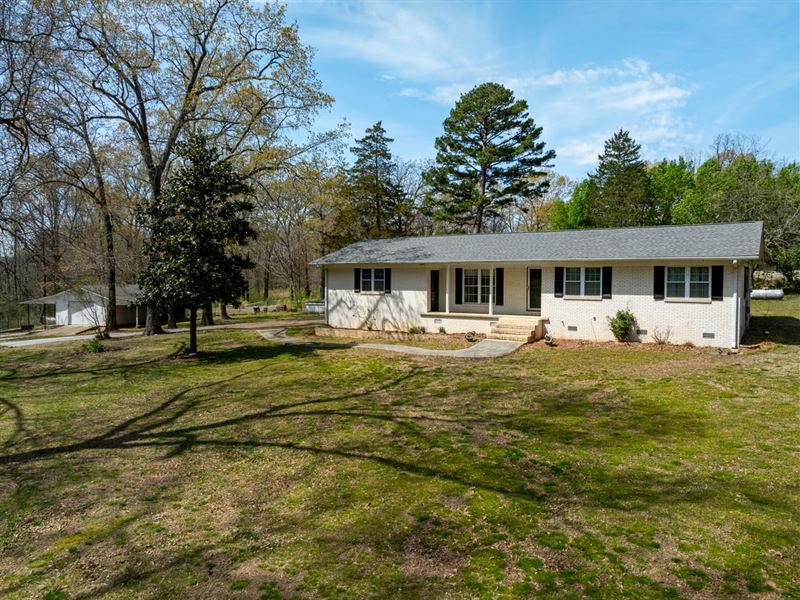 3-Bed 2-Bath Home on 5.5 Acres : Desha : Independence County : Arkansas