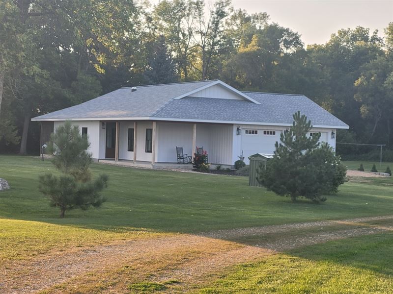 Hobby Farm-Beautifully Treed : Danvers : Swift County : Minnesota