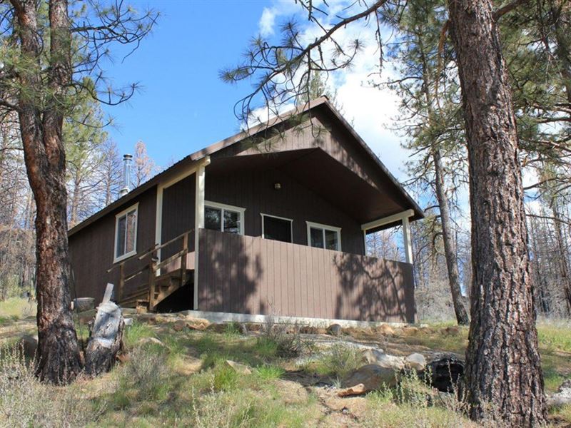 An Escape Get Away : Bly : Klamath County : Oregon