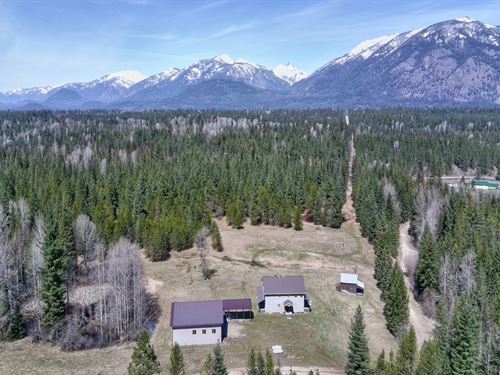 Trails End Homestead : Heron : Sanders County : Montana