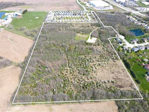 27.09 Acres / 1932 Hawk Spring : Huntington : Indiana