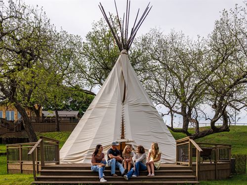 Pecan Bluff on The Brazos : Whitney : Hill County : Texas