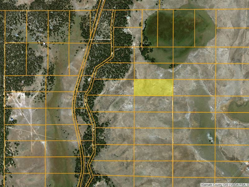 9.53 Acre Parcel in Oregon : Langell Valley : Klamath County : Oregon