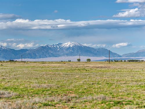 Power, Roads & Rocky Mountain Views : Alamosa : Colorado