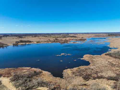 264 Acre Pond/Hunting Land : Aurora : Waushara County : Wisconsin