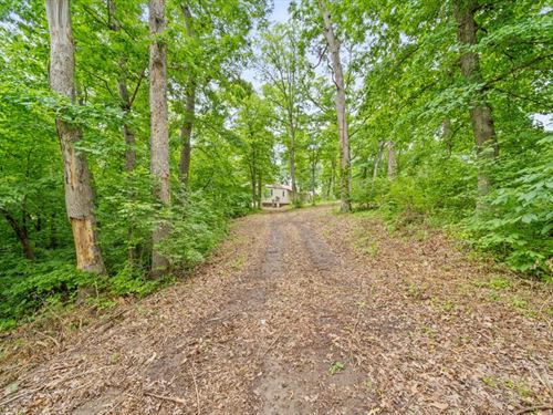 Barndominium, Private & Wooded 5 Ac : Lathrop : Clinton County : Missouri