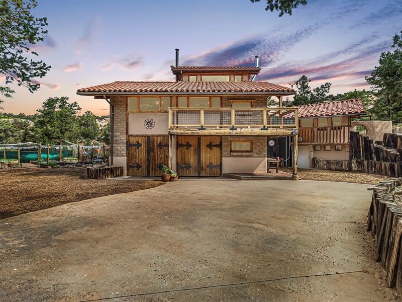 Secluded Spanish-Style Home on 45 : Glade Park : Mesa County : Colorado