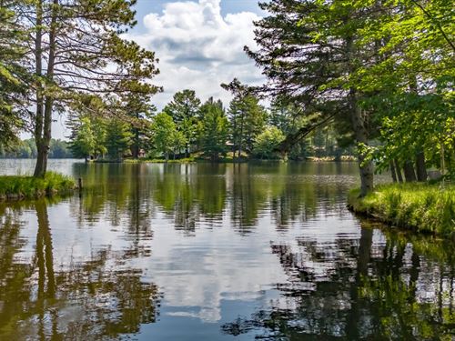 Island Lake Home : Boulder Junction : Vilas County : Wisconsin
