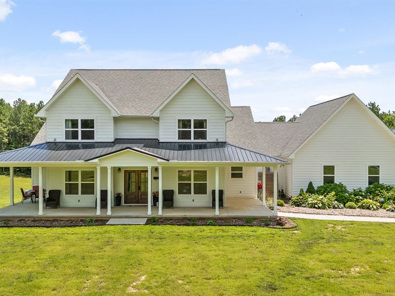 Signal Mountain Luxury Farmhouse : Signal Mountain : Sequatchie County : Tennessee
