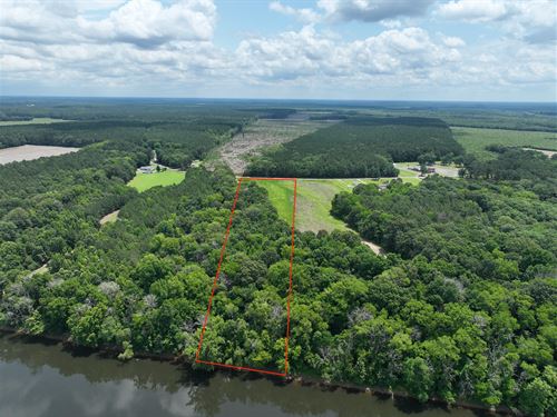 Exceptional 7.92 Acre Riverfront : Jackson : Northampton County : North Carolina