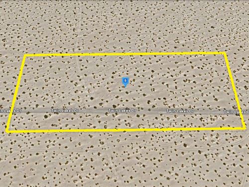 Flat Terrain : Newberry Springs : San Bernardino County : California