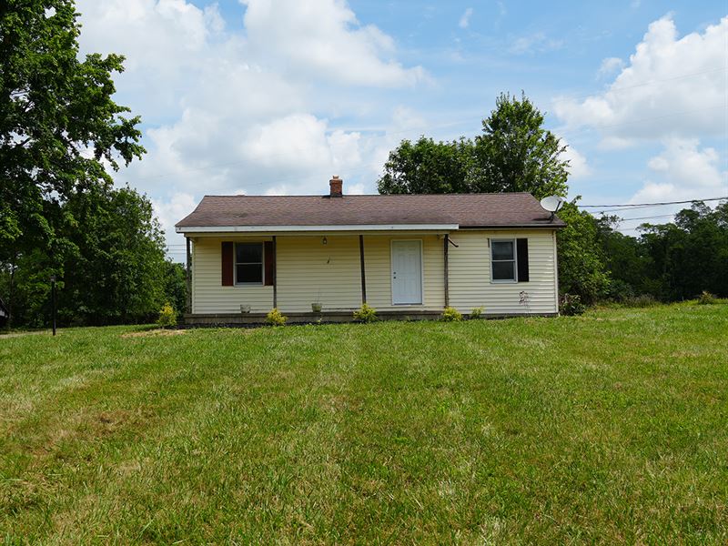 25.84 Acres with Home & Barn : Russellville : Brown County : Ohio